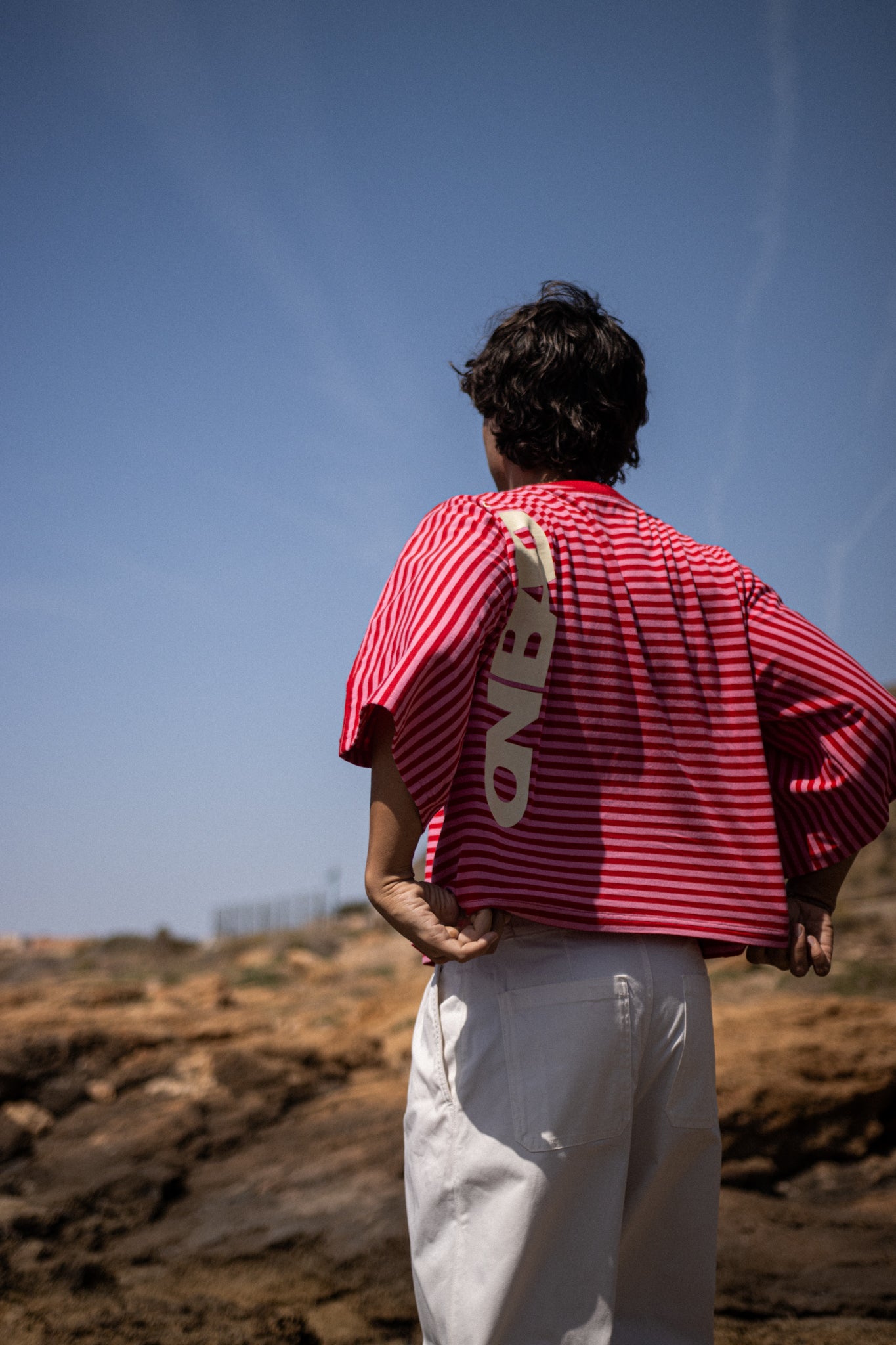 ROSA ROJO T-SHIRT
