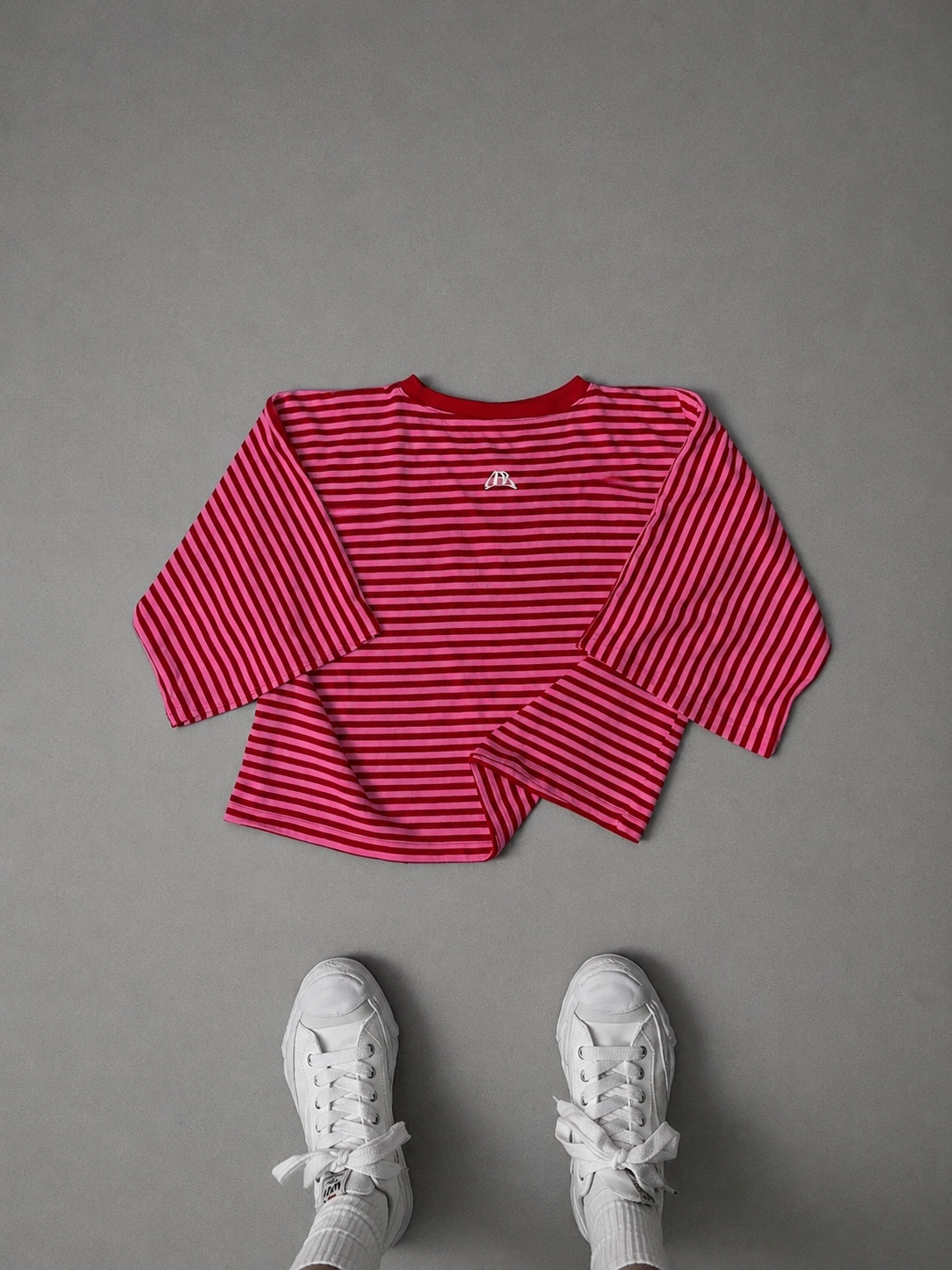 ROSA ROJO T-SHIRT